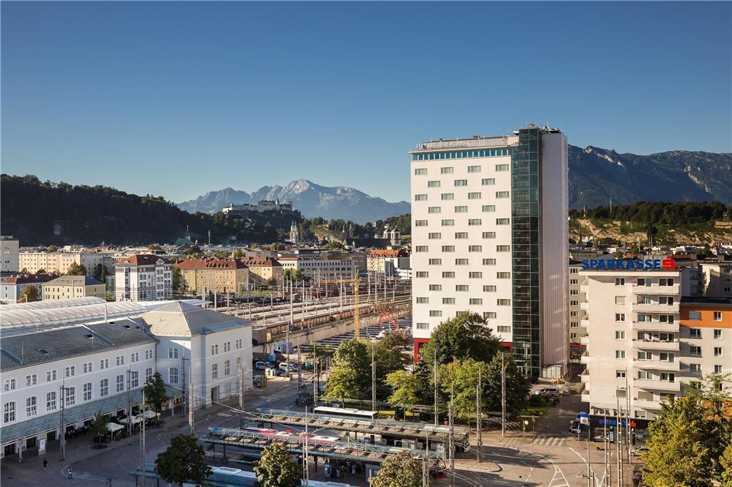 Austria Trend Hotel Europa Salzburgo Exterior foto