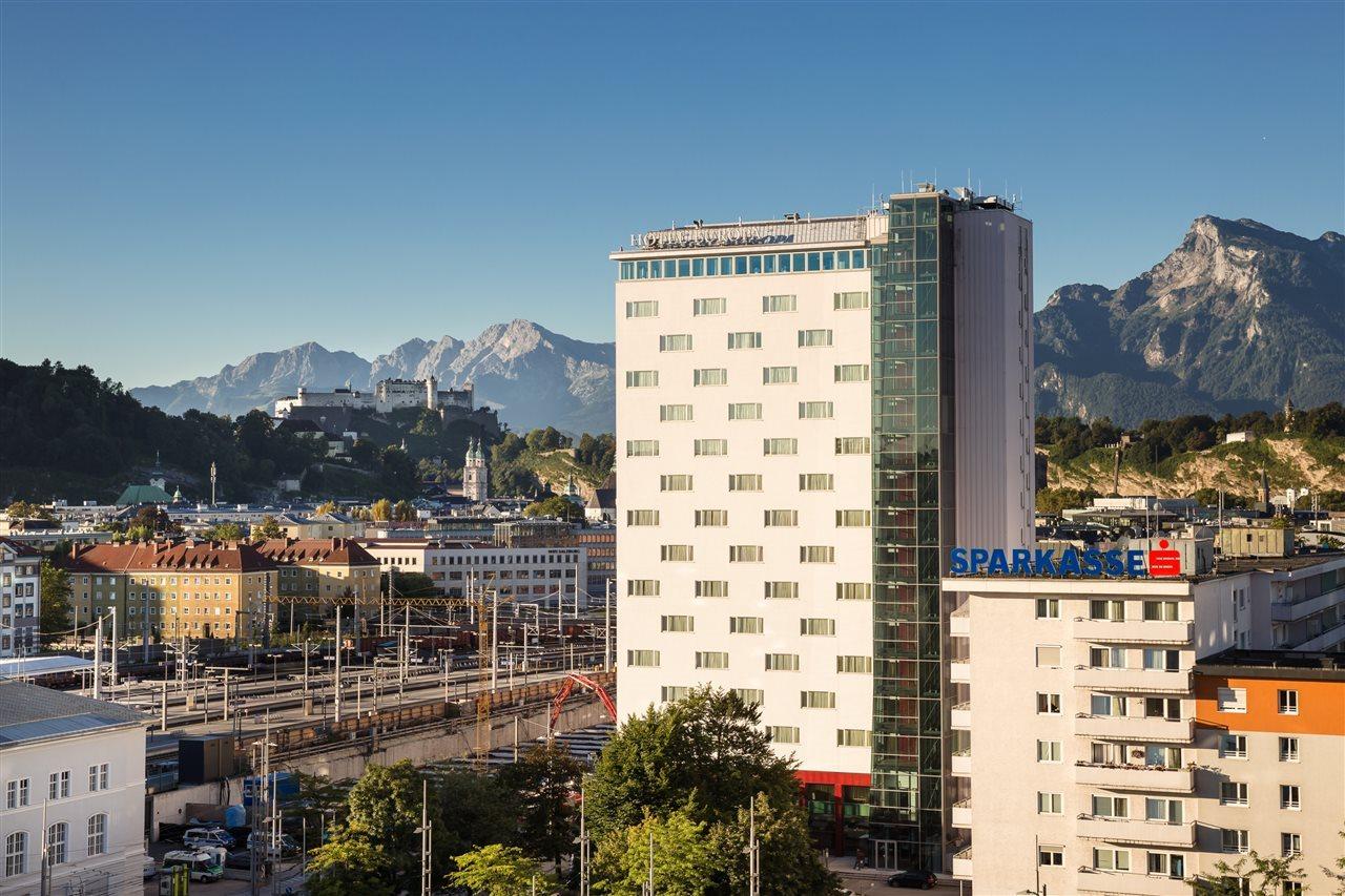 Austria Trend Hotel Europa Salzburgo Exterior foto